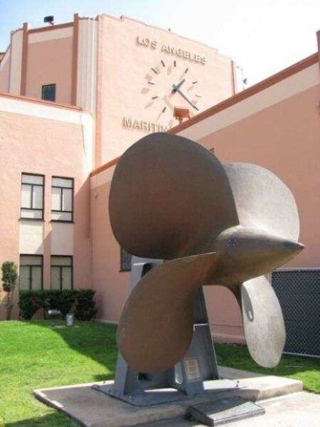 WORLD WAR II MEMORIAL PROPELLER