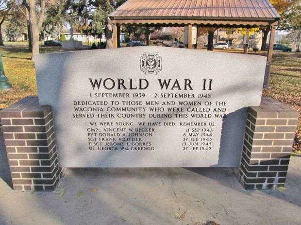 WACONIA WORLD WAR II MEMORIAL FRONT