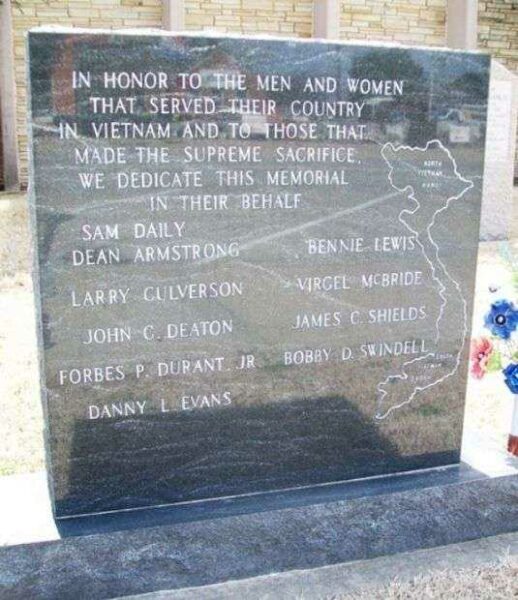 ATOKA VIETNAM WAR MEMORIAL FRONT