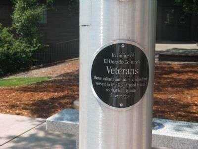 U.S. VETERANS MEMORIAL FLAG POLE