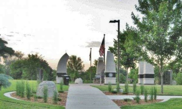 THE HONORING ALL VETERANS MEMORIAL