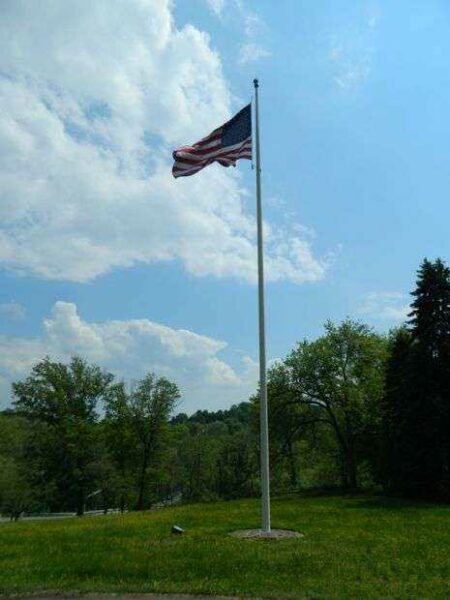 TO HONOR ALL WHO SERVED MEMORIAL FLAGPOLE