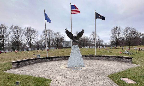 CROWN HILL VETERANS MEMORIAL EAGLE