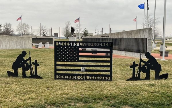 LEGENDS LIVE FOREVER REMEMBER OUR VETERANS MEMORIAL