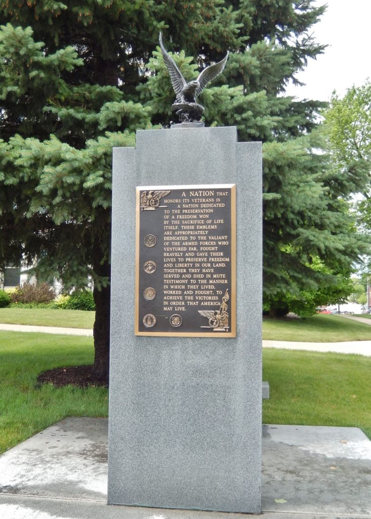 MUSCATINE COUNTY ALL VETERANS MEMORIAL FRONT