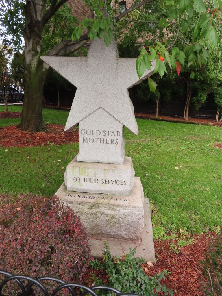 UNION CITY GOLD STAR MOTHERS WAR MEMORIAL