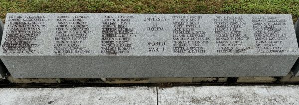 UNIVERSITY OF FLORIDA WORLD WAR II HONOR ROLL MEMORIAL STONE A