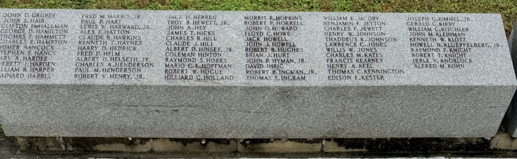 UNIVERSITY OF FLORIDA WORLD WAR II HONOR ROLL MEMORIAL STONE B