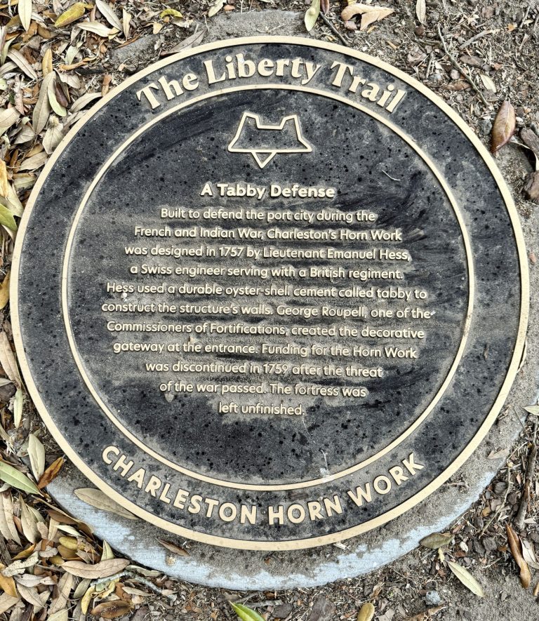 A TABBY DEFENSE REVOLUTIONARY WAR MEMORIAL PLAQUE