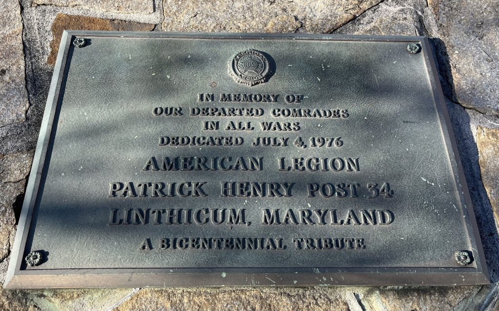 AMERICAN LEGION PATRICK HENRY POST 34 DEPARTED COMRADES MEMORIAL PLAQUE