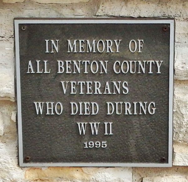 BENTON COUNTY VETERANS WORLD WAR II SUPREME SACRIFICE MEMORIAL PLAQUE