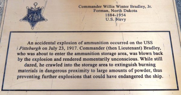 COMMANDER WILLIS WINTER BRADLEY, JR. MEDAL OF HONOR MEMORIAL PLAQUE