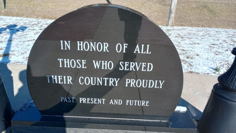 CRAWFORD COUNTY VETERANS MEMORIAL STONE BACK
