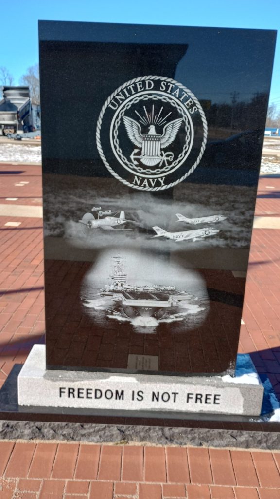 CRAWFORD COUNTY VETERANS MEMORIAL STONE D FRONT