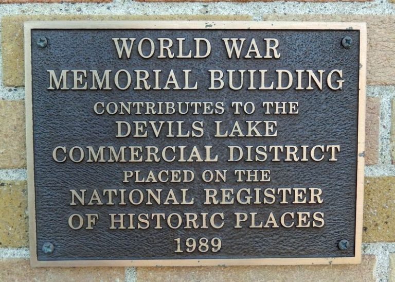DEVILS LAKE WORLD WAR MEMORIAL BUILDING PLAQUE