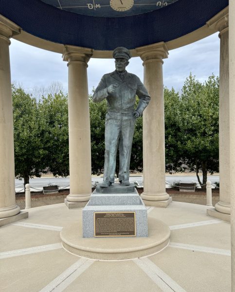 DWIGHT DAVID “IKE” EISENHOWER WAR MEMORIAL STATUE