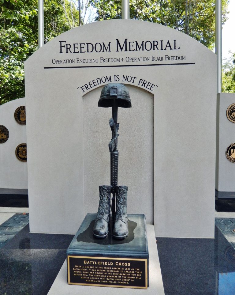 FREEDOM MEMORIAL BATTLEFIELD CROSS