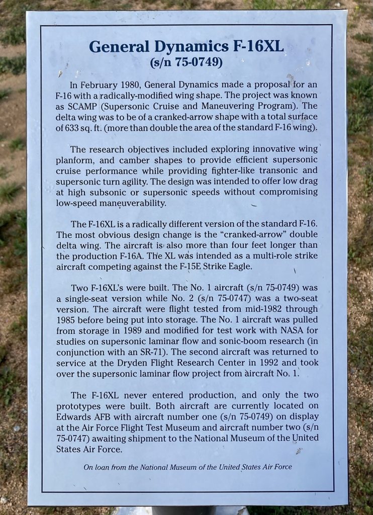 GENERAL DYNAMICS F-16XL MEMORIAL AIRCRAFT PLAQUE