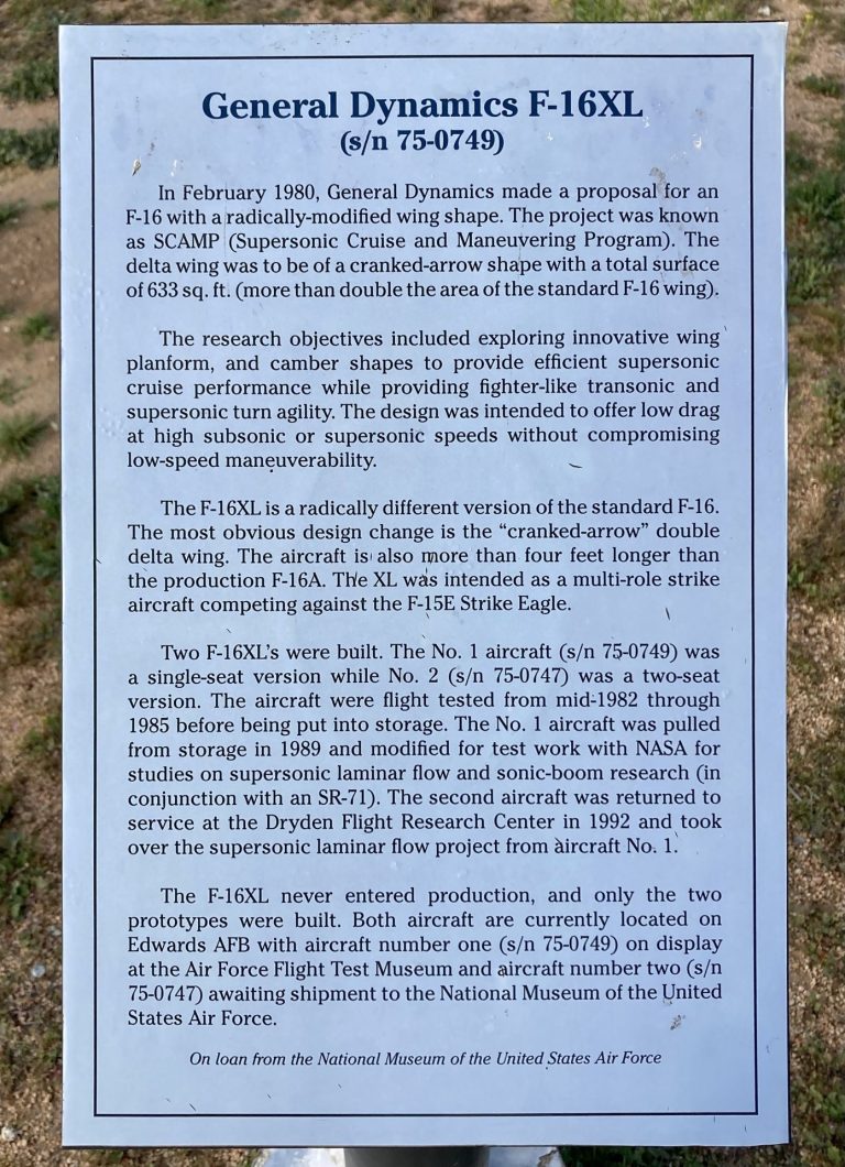 GENERAL DYNAMICS F-16XL MEMORIAL AIRCRAFT PLAQUE