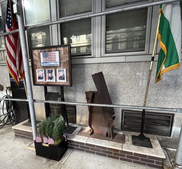 GRAMERCY PARK BLOCK ASSOCIATION SEPTEMBER 11, 2001 MEMORIAL