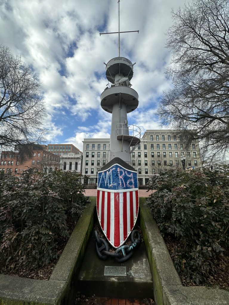IN REMEMBRANCE OF THE UNITED STATES BATTLESHIP OREGON MEMORIAL MAST