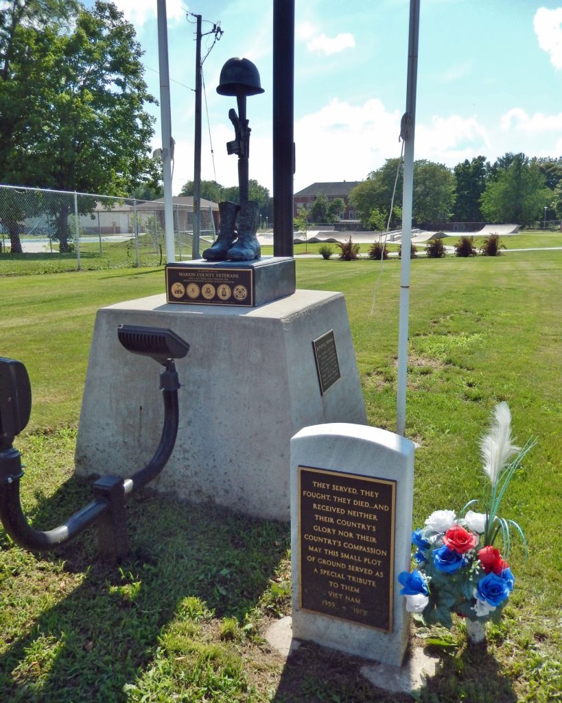 KNOXVILLE VIET NAM VETERANS WAR MEMORIAL