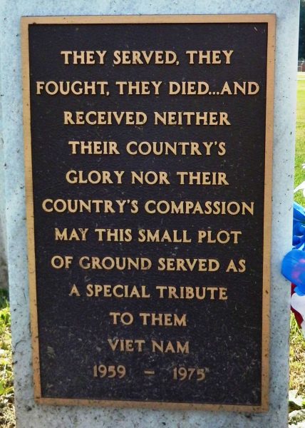 KNOXVILLE VIET NAM VETERANS WAR MEMOIAL PLAQUE