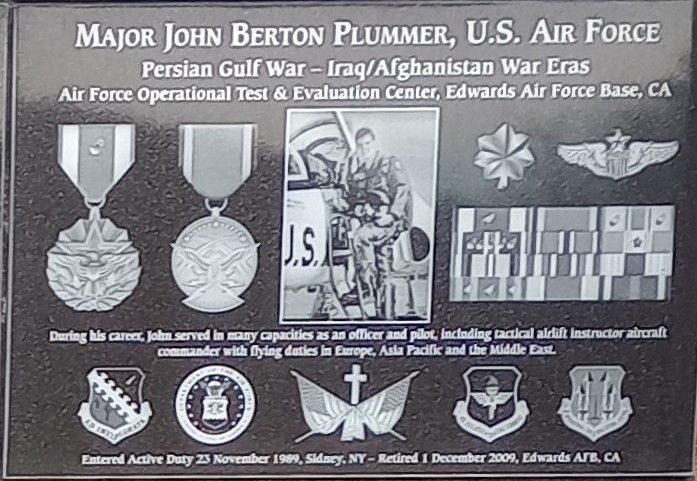 MAJOR JOHN BERTON PLUMMER WAR MEMORIAL PLAQUE