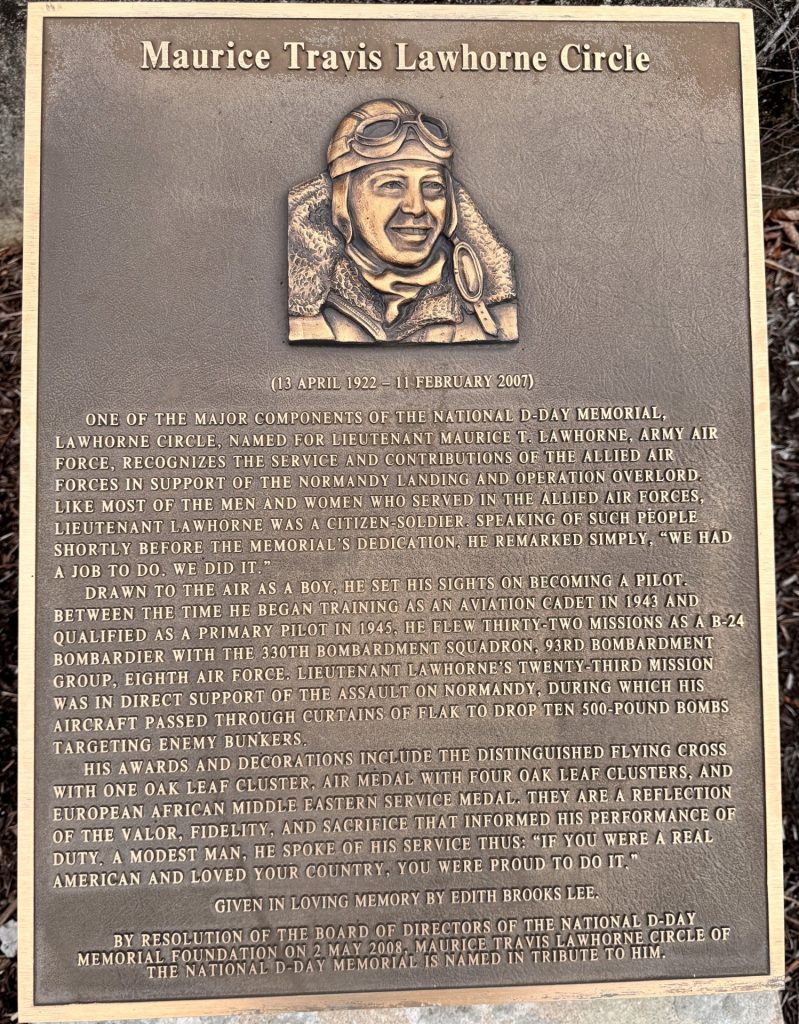 MAURICE TRAVIS LAWHORNE CIRCLE WAR MEMORIAL PLAQUE