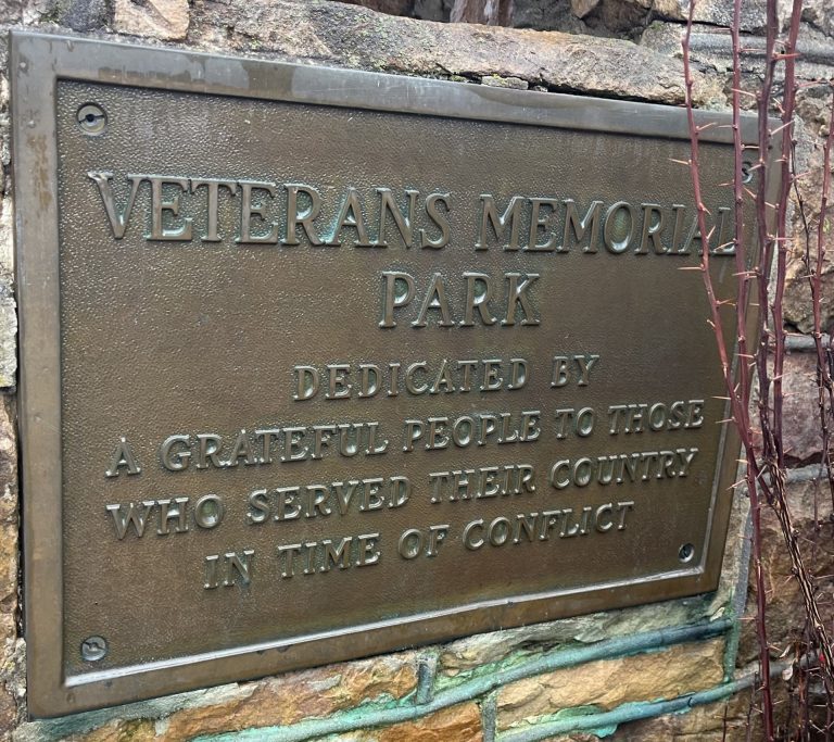 NEWPORT VETERANS MEMORIAL PARK PLAQUE