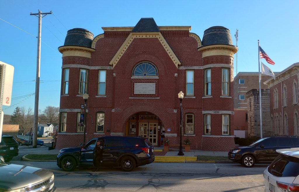 PORTER COUNTY MEMORIAL HALL
