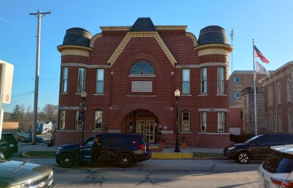 PORTER COUNTY MEMORIAL HALL