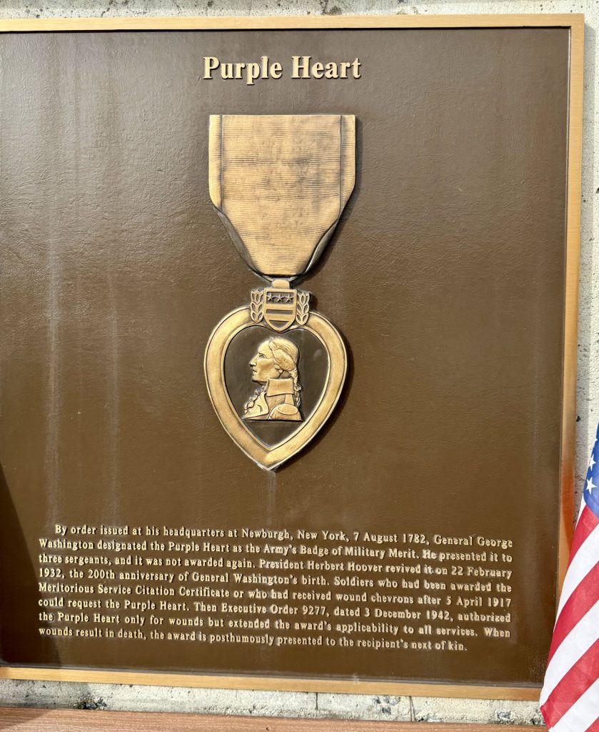 PURPLE HEART NATIONAL D-DAY WAR MEMORIAL PLAQUE