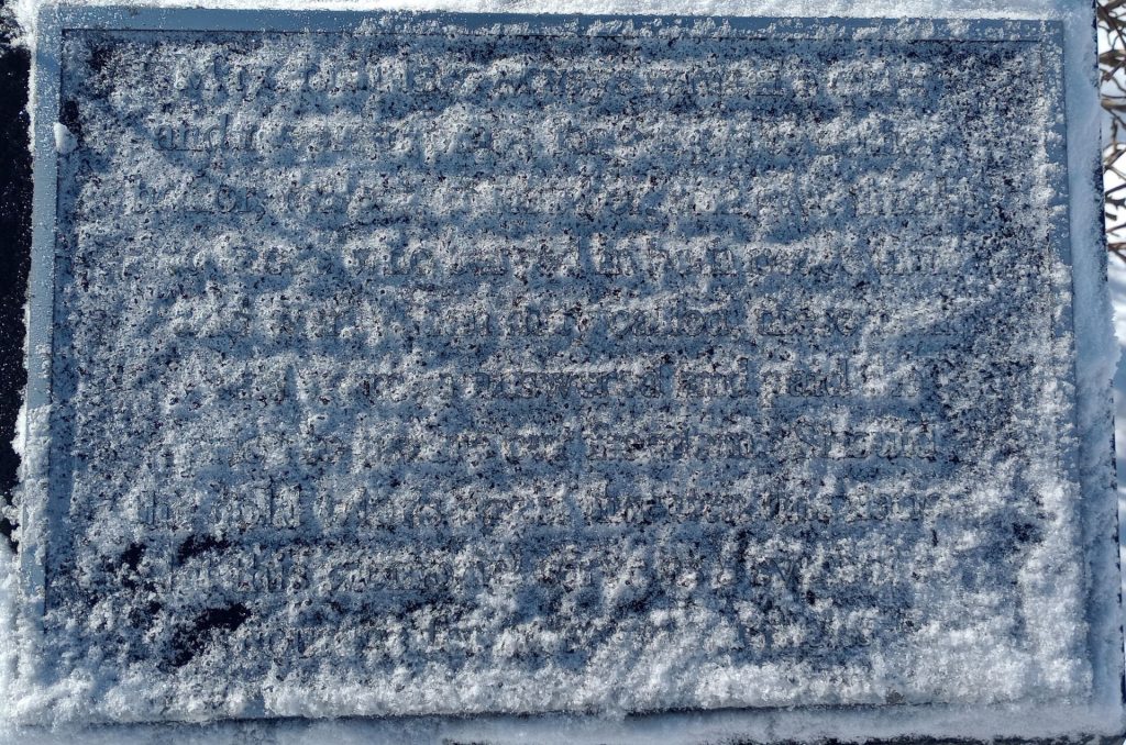 ROTARY INTERNATIONAL VETERANS MEMORIAL STONE