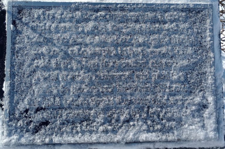 ROTARY INTERNATIONAL VETERANS MEMORIAL STONE