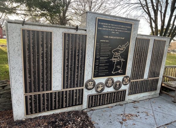 TOWN OF HUNTINGTON KOREAN CONFLICT MEMORIAL
