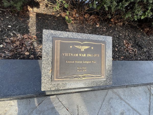 TOWN OF HUNTINGTON VETERANS PLAZA PLAQUE K
