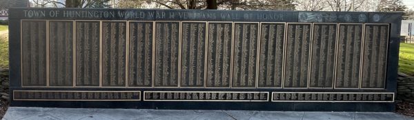 TOWN OF HUNTINGTON WORLD WAR II VETERANS WALL OF HONOR MEMORIAL