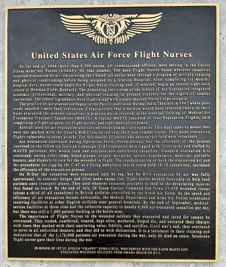 UNITED STATES AIR FORCE FLIGHT NURSES WAR MEMORIAL PLAQUE