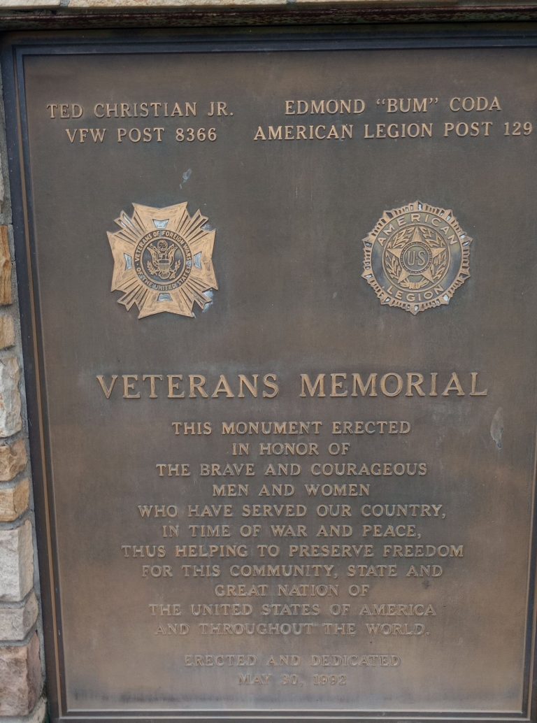 VFW POST 8366 AND AMERICAN LEGION POST 129 VETERANS MEMORIAL PLAQUE