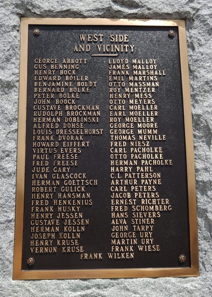 WORLD’S WAR SOLDIERS MEMORIAL PLAQUE D