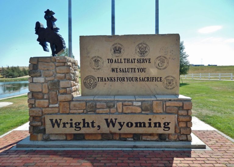 WRIGHT, WYOMING ALL VETERANS MEMORIAL FRONT