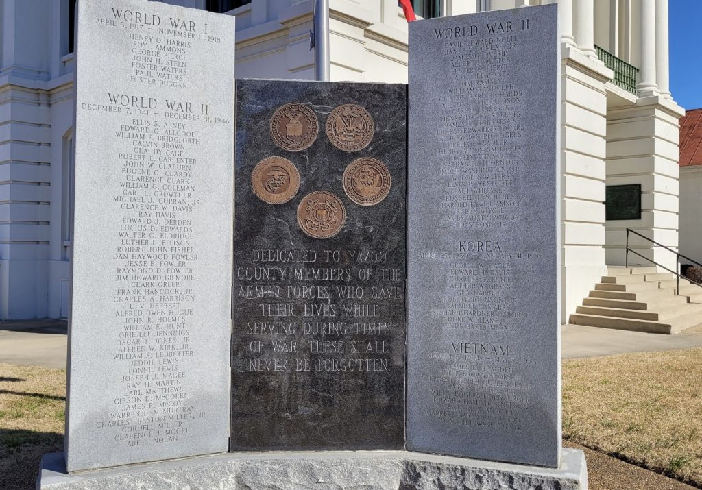 YAZOO COUNTY SUPREME SACRIFICE WAR MEMORIAL