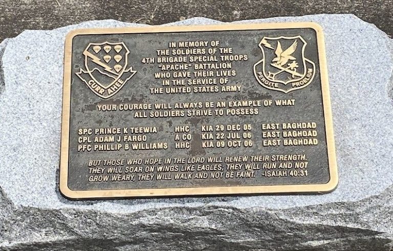 4TH BRIGADE SPECIAL TROOPS “APACHE” BATTALION WAR MEMORIAL PLAQUE