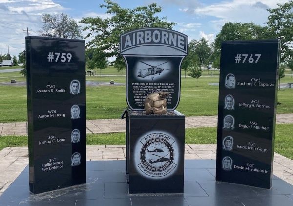 AIRBORNE EAGLE DUSTOFF MEMORIAL