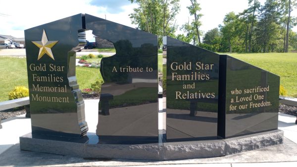 BEALLSVILLE GOLD STAR FAMILIES MEMORIAL MONUMENT FRONT