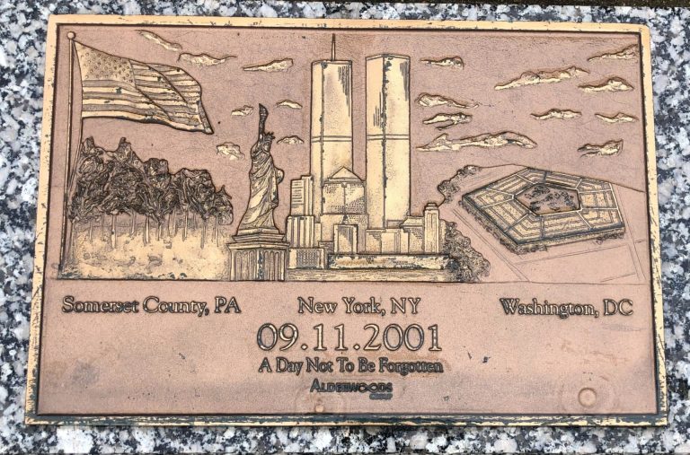 BERWYN ALDERWOODS GROUP 9.11.2001 MEMORIAL PLAQUE