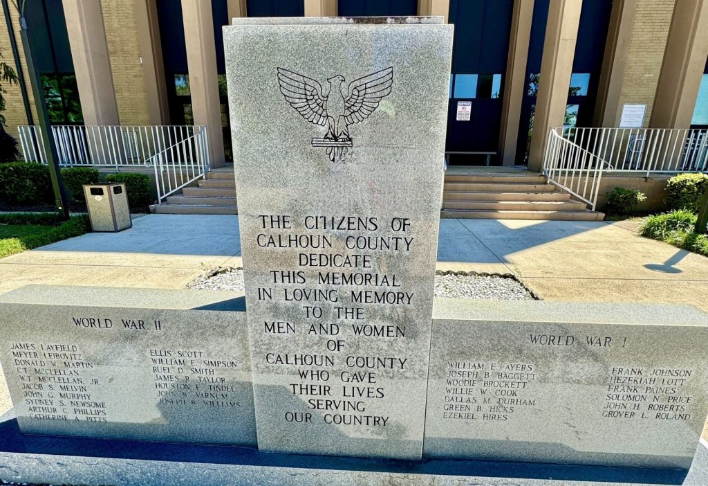 CALHOUN COUNTY SUPREME SACRIFICE WAR MEMORIAL