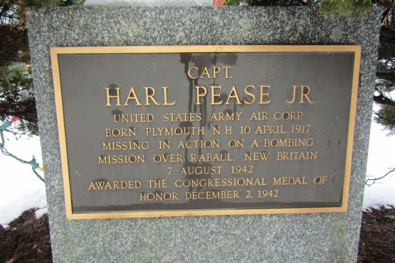 CAPT. HARL PEASE JR. MEDAL OF HONOR WAR MEMORIAL PLAQUE PLYMOUTH