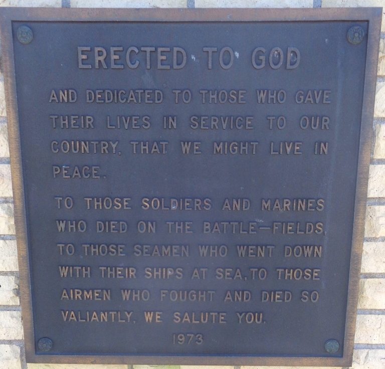 CENTER SUPREME SACRIFICE WAR MEMORIAL PLAQUE